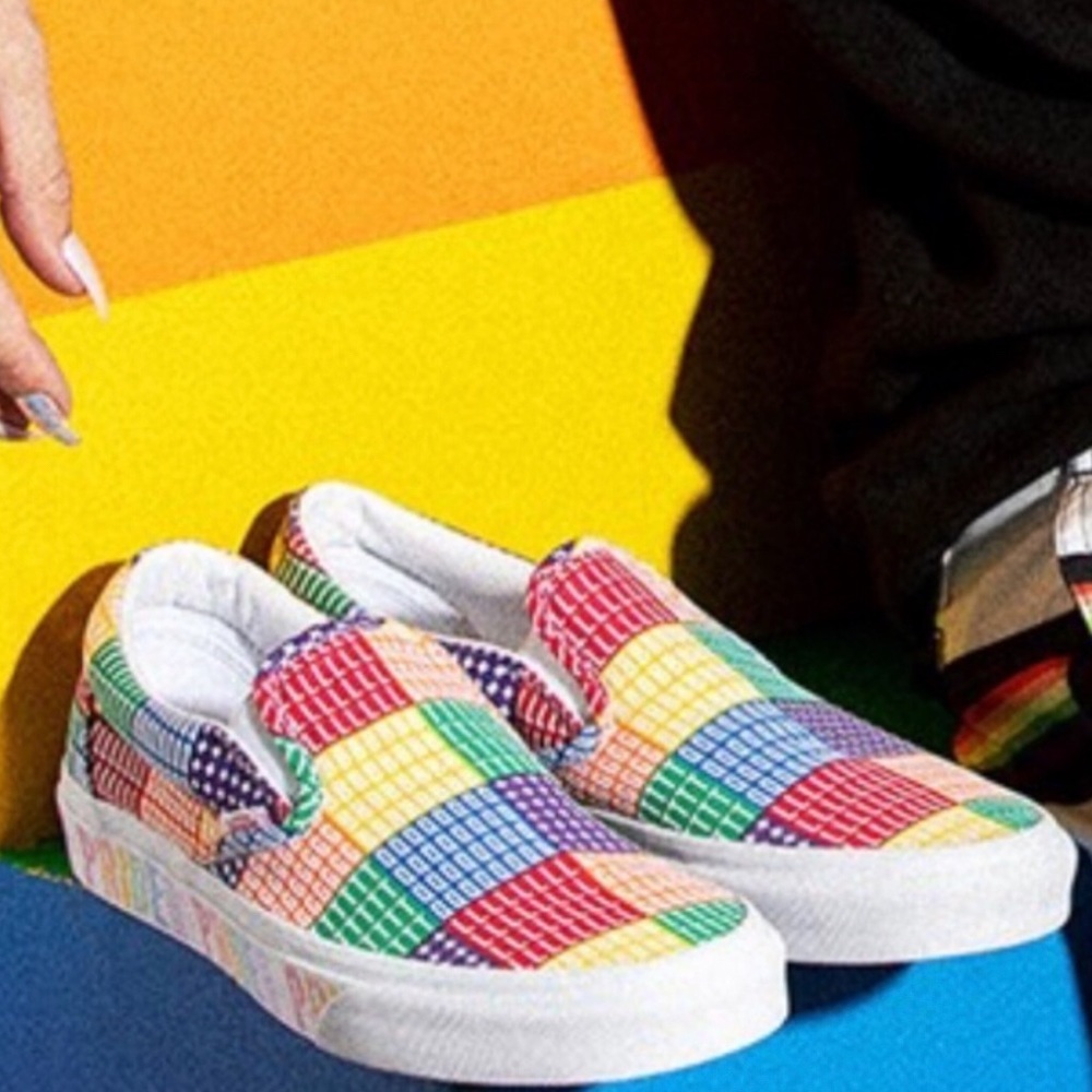Van's Rainbow Pride Slip on Shoes New with Tags Gorgeous! LQBTQ+ MultiHP - Picture 4 of 15